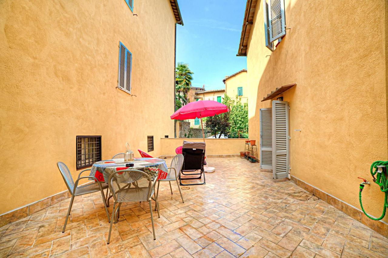 Alfio'S Apartment In Siena Eksteriør bilde